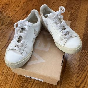 Veja women’s campo sneakers size 7
